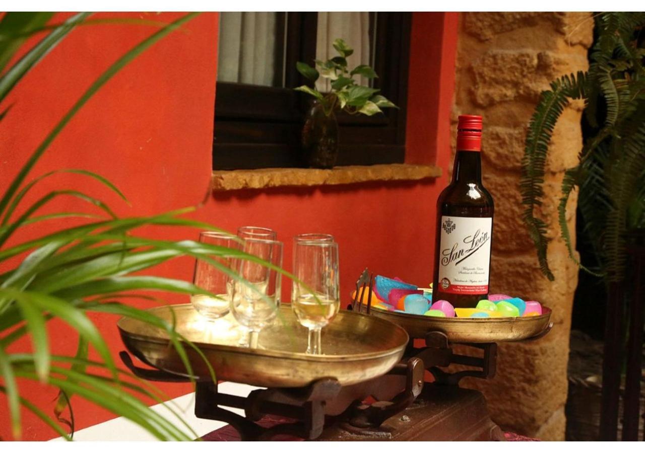 La Casona De Calderon Gastronomic & Boutique Hotel Osuna Exteriör bild