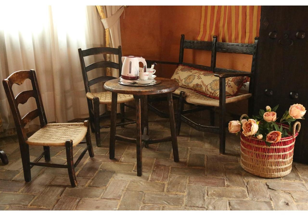 La Casona De Calderon Gastronomic & Boutique Hotel Osuna Exteriör bild
