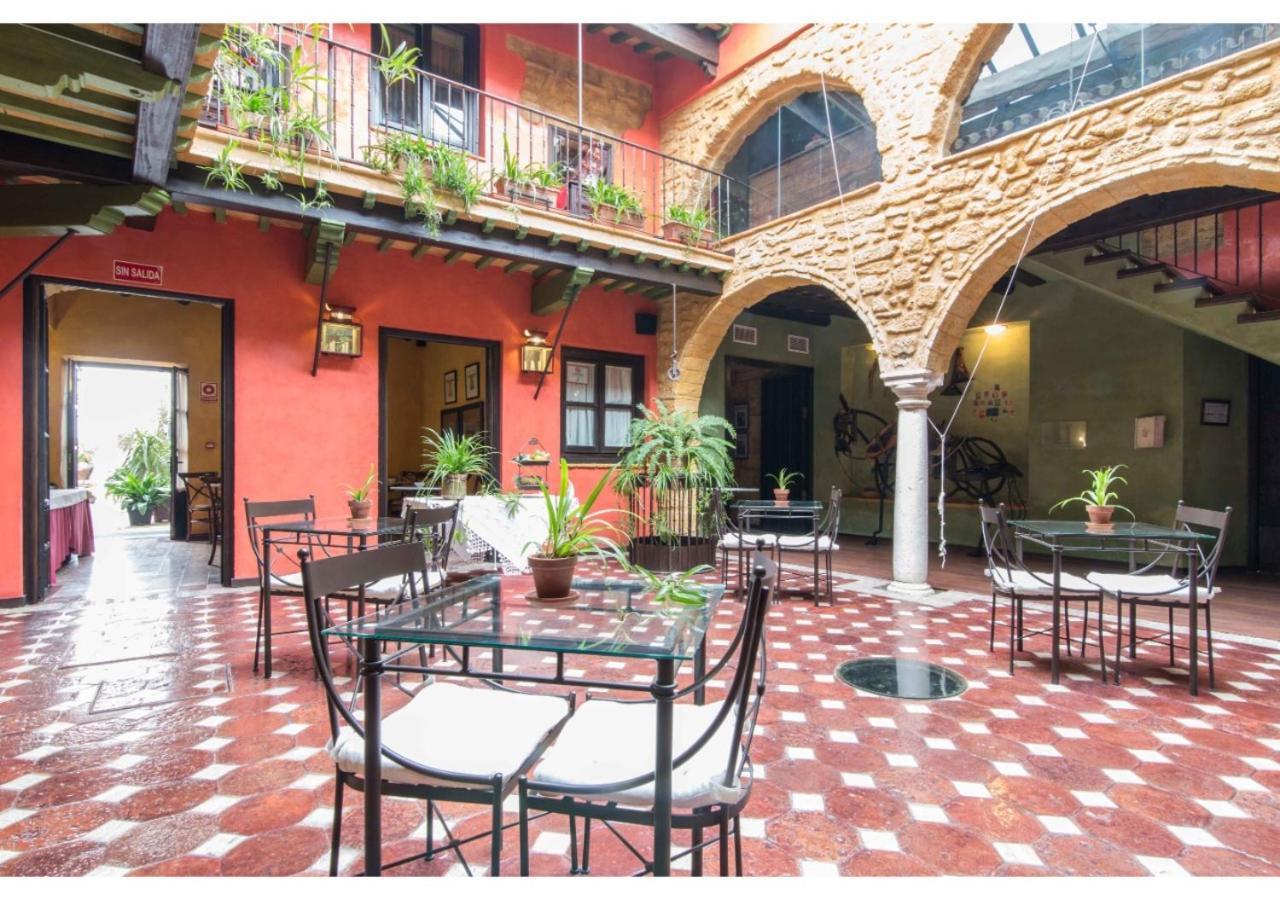 La Casona De Calderon Gastronomic & Boutique Hotel Osuna Exteriör bild